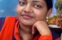 অটোভ্যানের চাকায় ওড়না পেঁচিয়ে কলেজ ছাত্রীর মৃত্যু