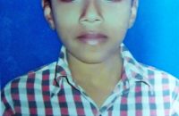 অদম্য মেধাবী \ দোকান কর্মচারী হতদরিদ্র বুলবুলের কলেজে পড়া অনিশ্চিত