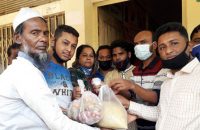 গৌরনদীতে কর্মহীন ৫ শতাধিক পরিবারকে খাদ্য সহায়তা প্রদান