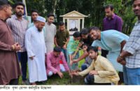 গৌরনদীতে বৃক্ষরোপন কর্মসূচীর উদ্ধোধন