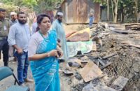 গৌরনদীতে আগ্নিকান্ডে বসতঘর ভস্মীভূত, ফায়ারকর্মী আহত-৩