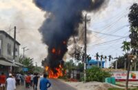  গৌরনদতে তৈল পাম্পে আগুন